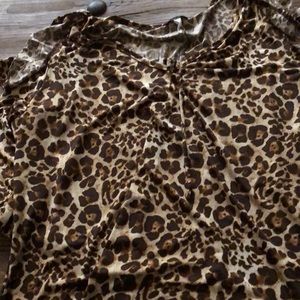Leopard print top